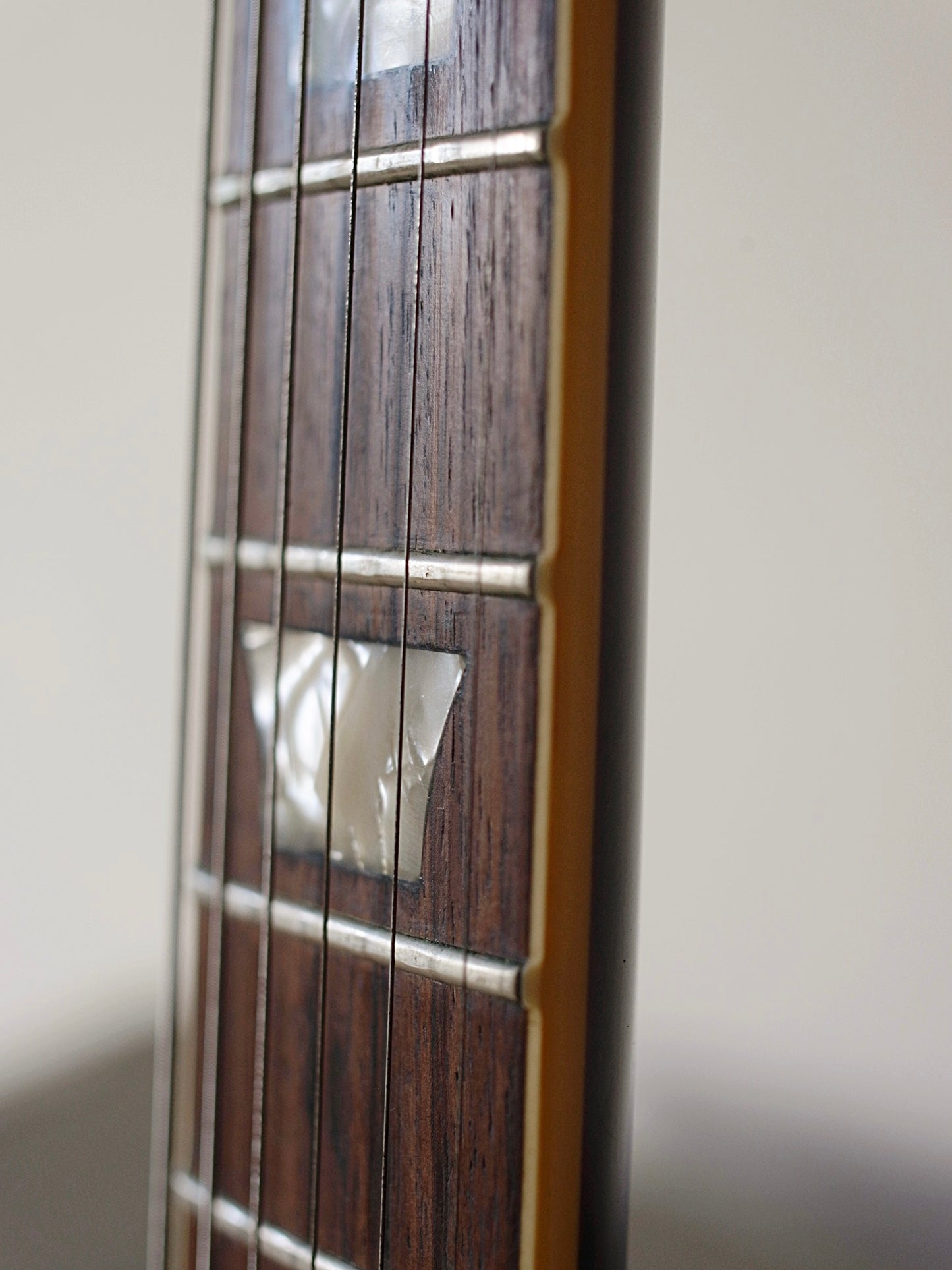 1992 Burny LG-75GR in Honey Burst/Appetite Amber (Guns ‘n’ Roses Slash Model)